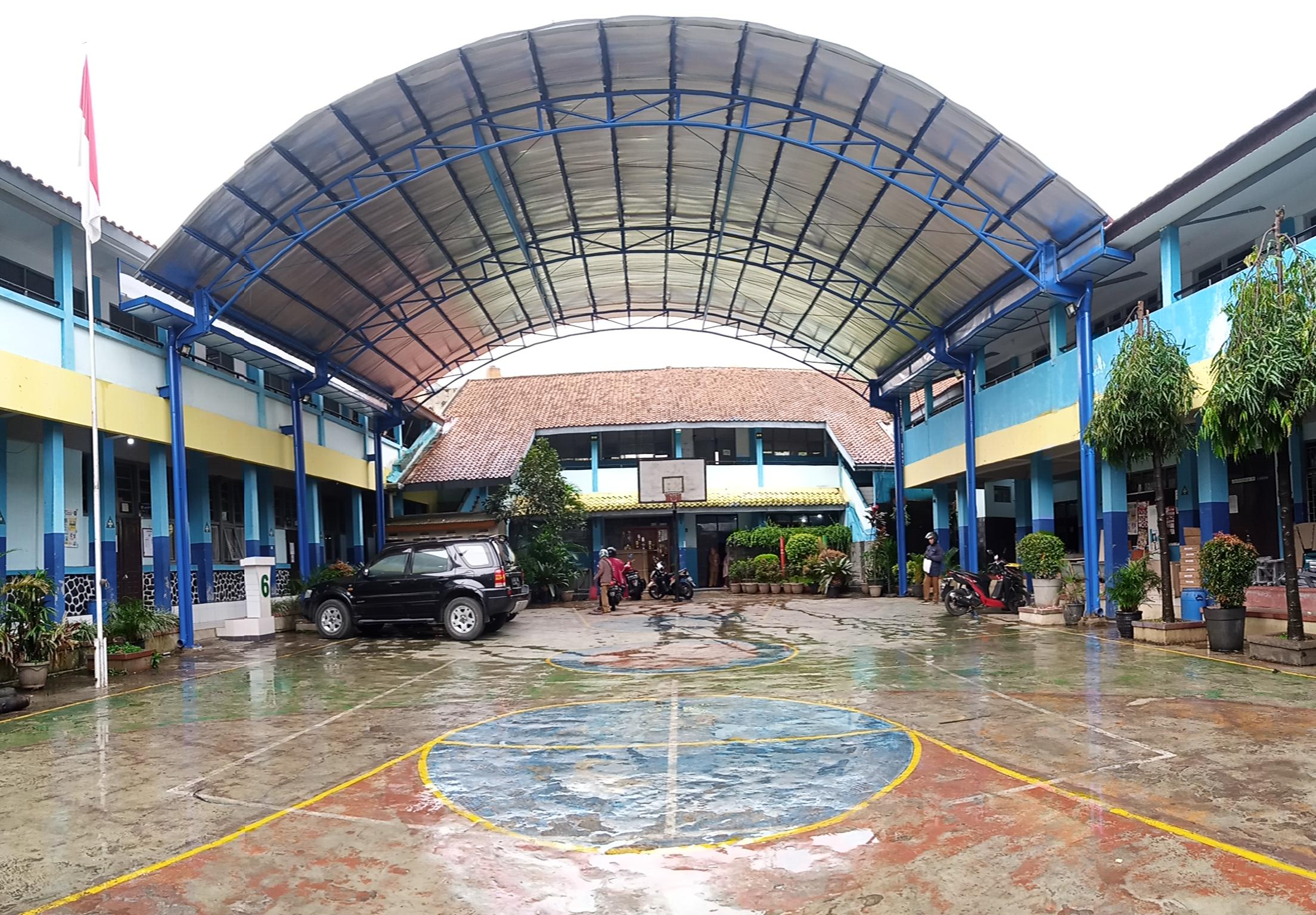 Lapangan SMP Negeri 6 Bandung